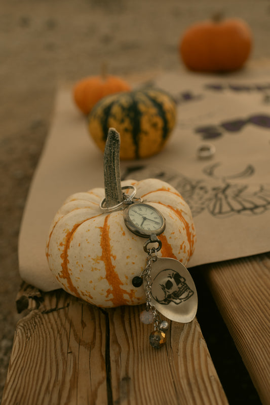 Scull Keychain